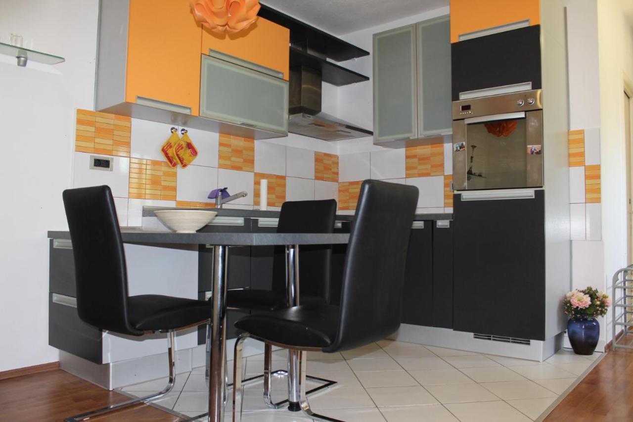 Nest For A Rest Apartman Seget Vranjica Kültér fotó