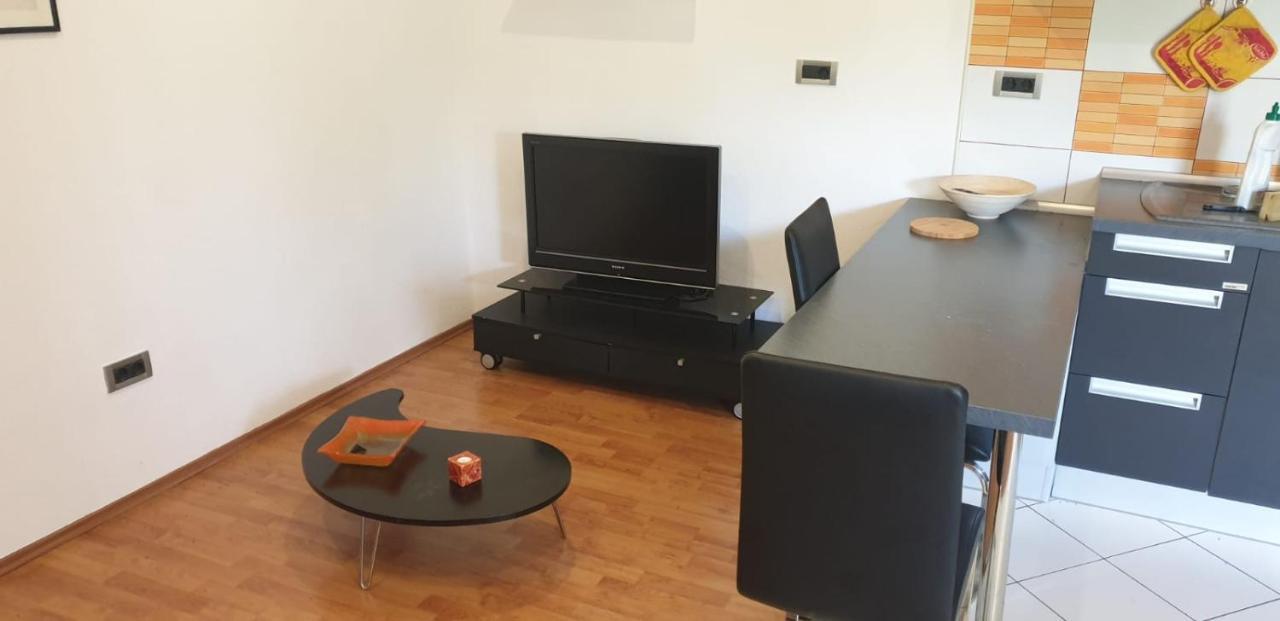 Nest For A Rest Apartman Seget Vranjica Kültér fotó